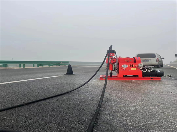 晋中马路路基路面开裂下沉注浆加固灌浆