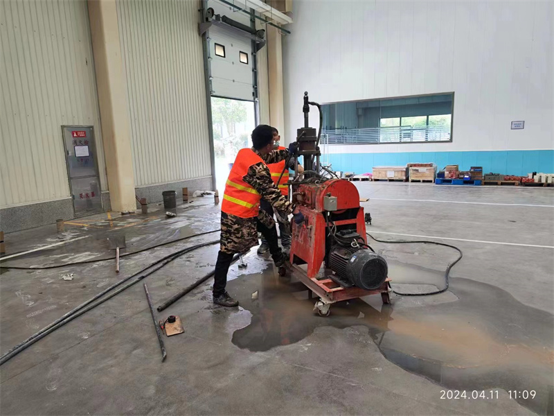 晋中厂房地面下沉塌陷注浆加固施工